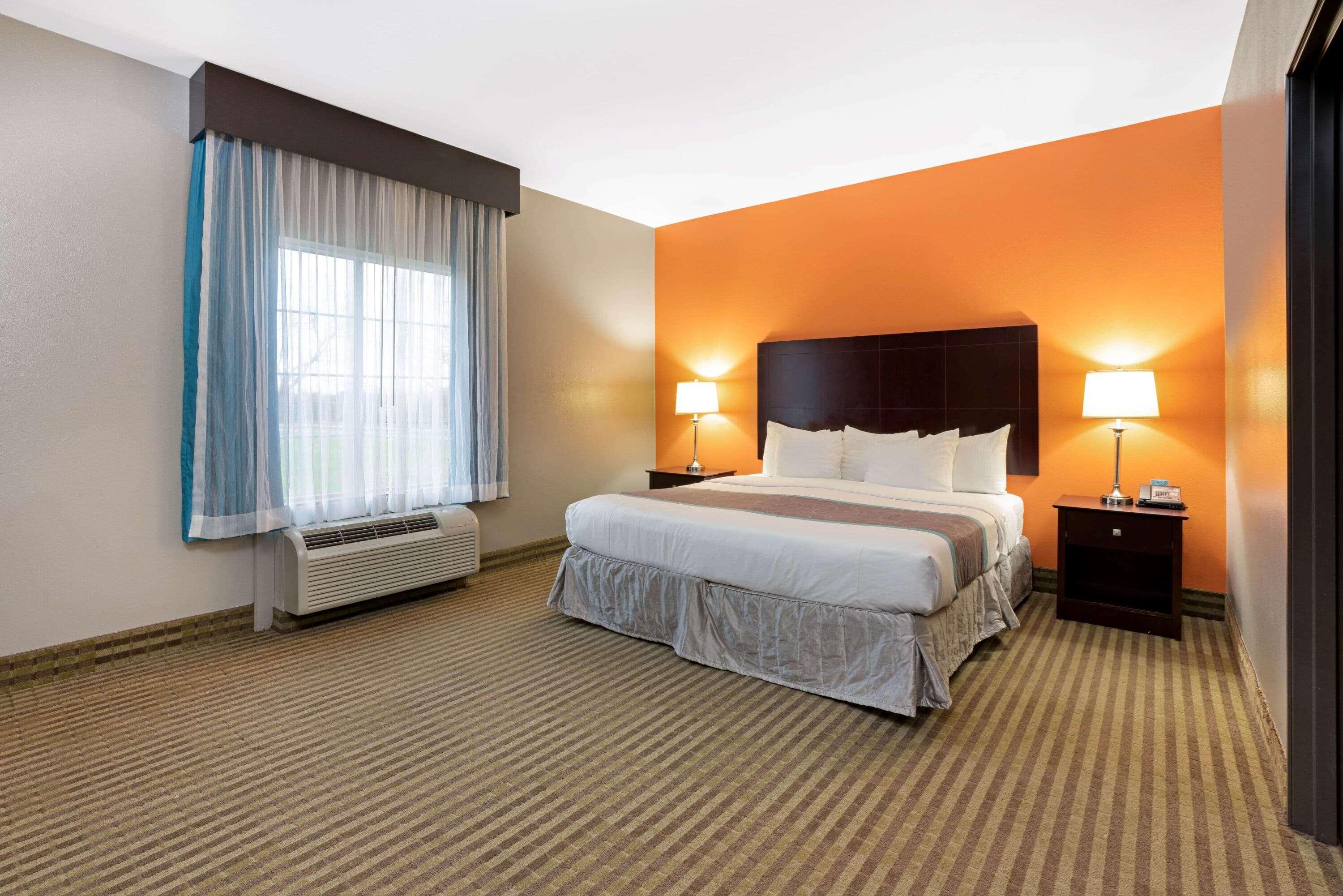 Отель La Quinta By Wyndham Houston Iah Bush Intl Airport E Хамбл Экстерьер фото