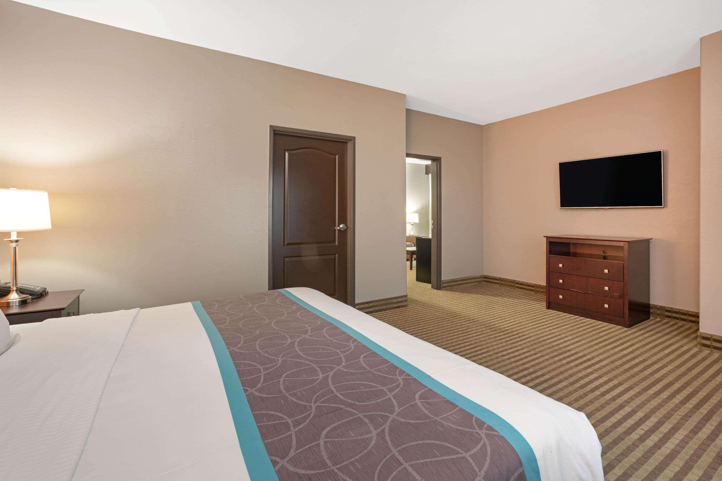 Отель La Quinta By Wyndham Houston Iah Bush Intl Airport E Хамбл Экстерьер фото