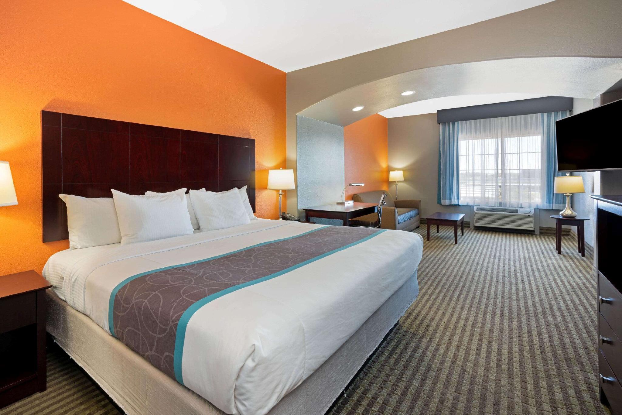 Отель La Quinta By Wyndham Houston Iah Bush Intl Airport E Хамбл Экстерьер фото